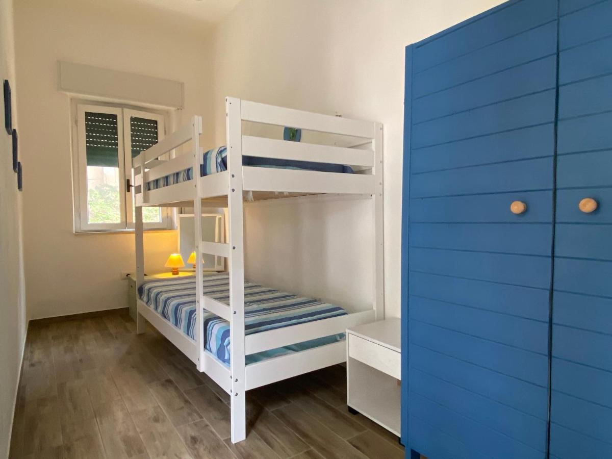 Apartments Villa Corrias Cala Liberotto Dış mekan fotoğraf